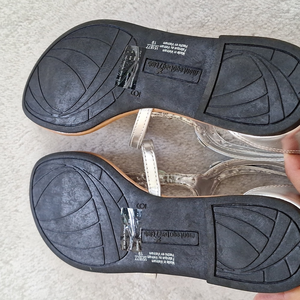 2 Pairs of Women's Brand New Summer Sandles Size 6 - Picture 7 of 8